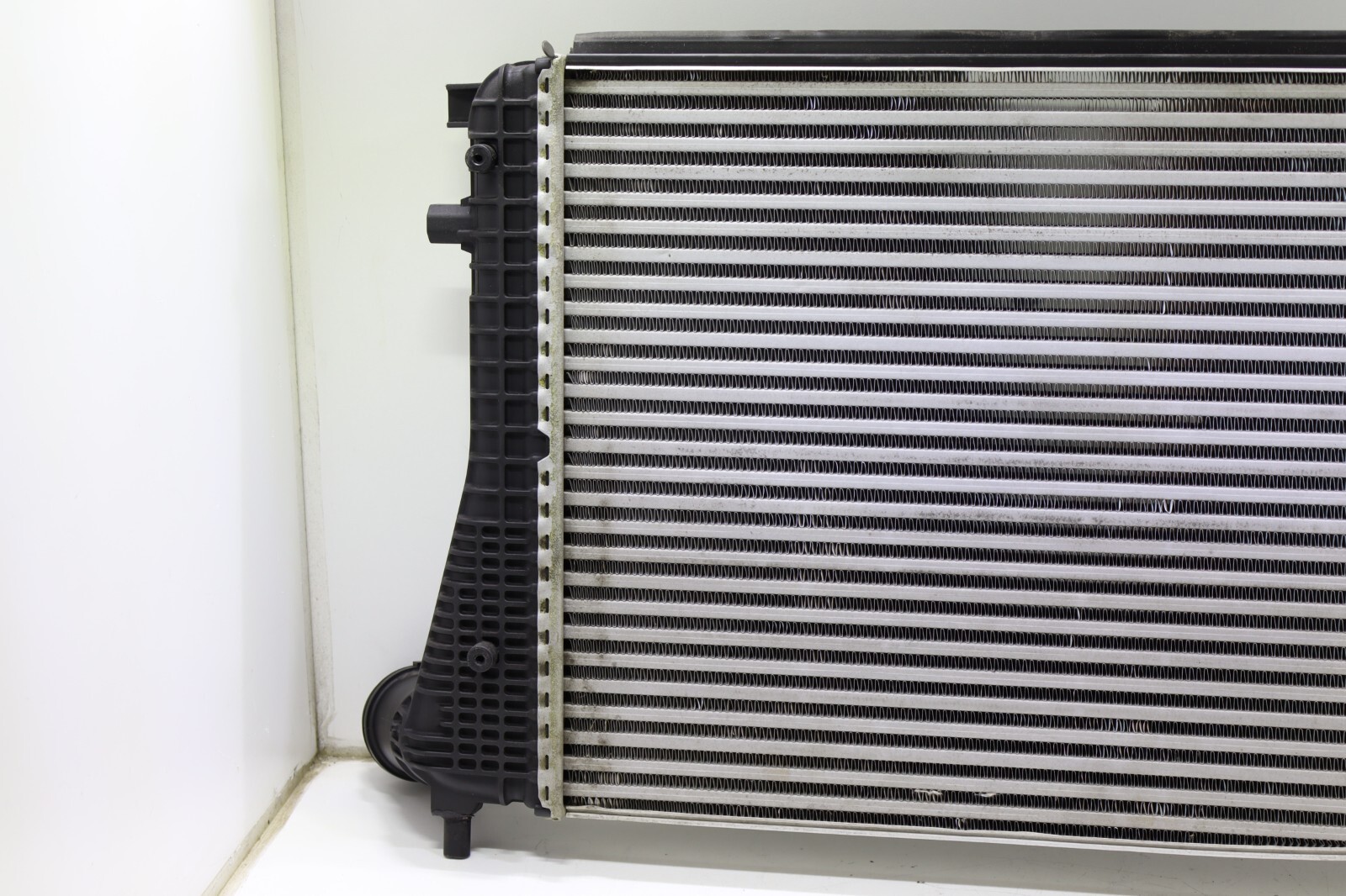 Volkswagen Golf Jetta Audi A3 2.0L DIESEL 2009-2015 OEM Intercooler Radiator – Image 14