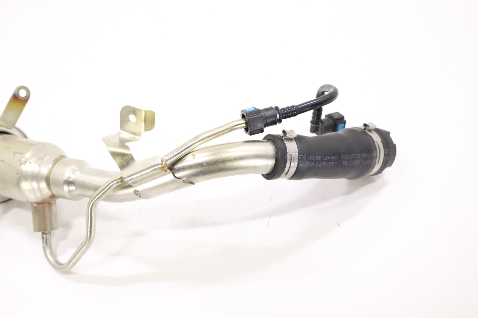 Aston Martin Vantage 2019-2024 OEM Fuel Filler Pipe & Hose Assembly - Image 9