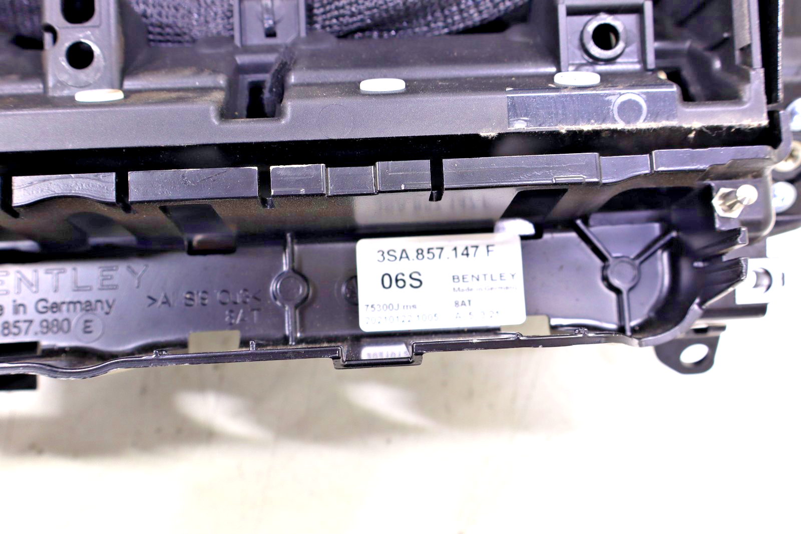 Bentley OEM Console Bracket Motor FOR PARTS ONLY! - Image 16