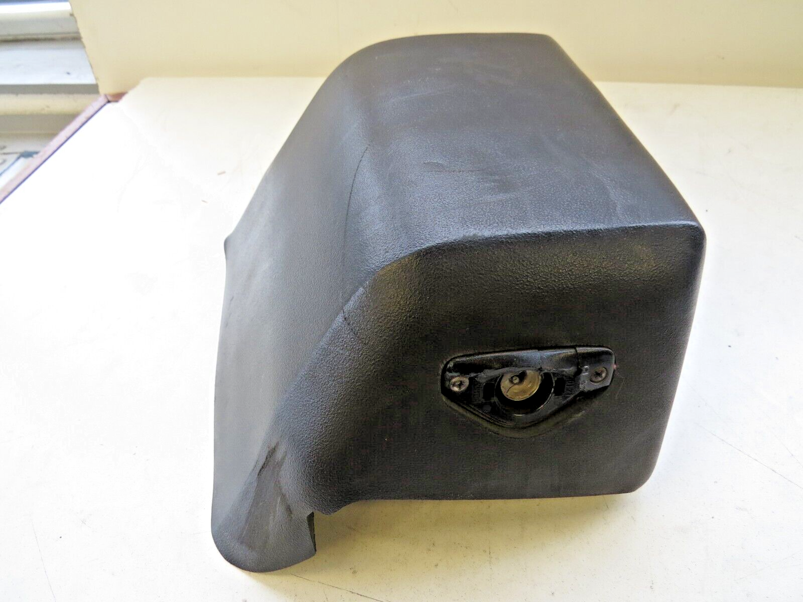 Porsche 911 1984-1989 OEM Bumper Guard Bumper Buffer Overrider Bumper Rear Left - Image 13