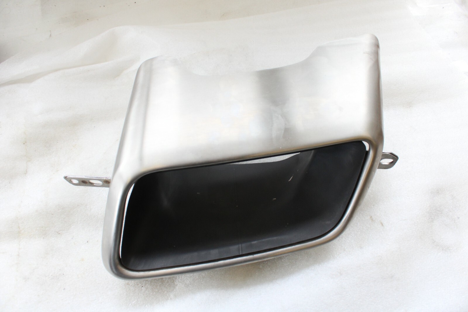 Ranger Rover Velar L560 2018 2019 2020 OEM Exhaust Muffler Tip Rear Left - Image 6