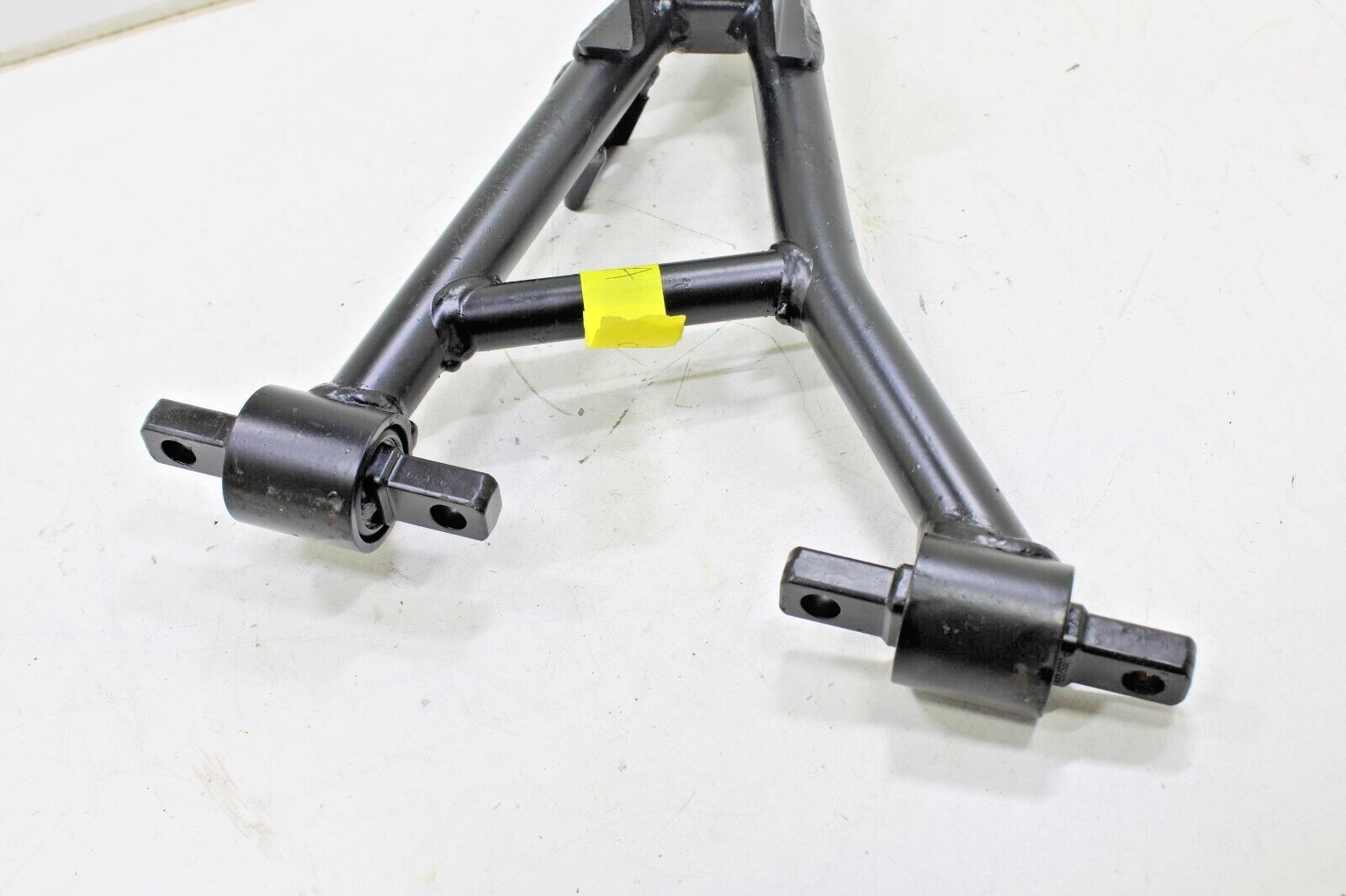 Alfa Romeo 4C 2015-2020 OEM Rebuilt Control Arm w/Ball Joint Front Right Lower - Image 7