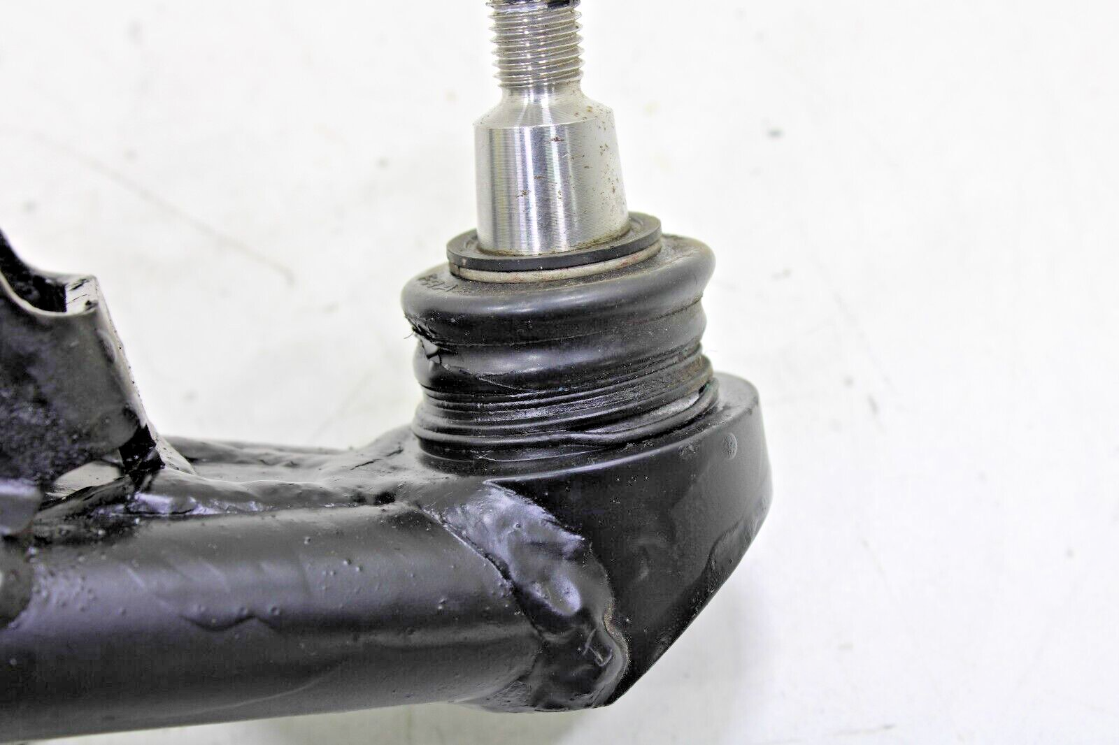 Alfa Romeo 4C 2015-2020 OEM Rebuilt Control Arm w/Ball Joint Front Right Lower - Image 20