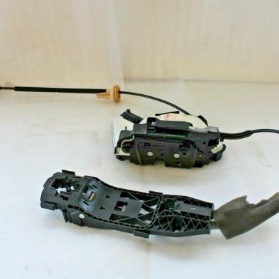 Volkswagen Golf Jetta Beetle 2012 2013 2014 2015 OEM Door Lock Front Right