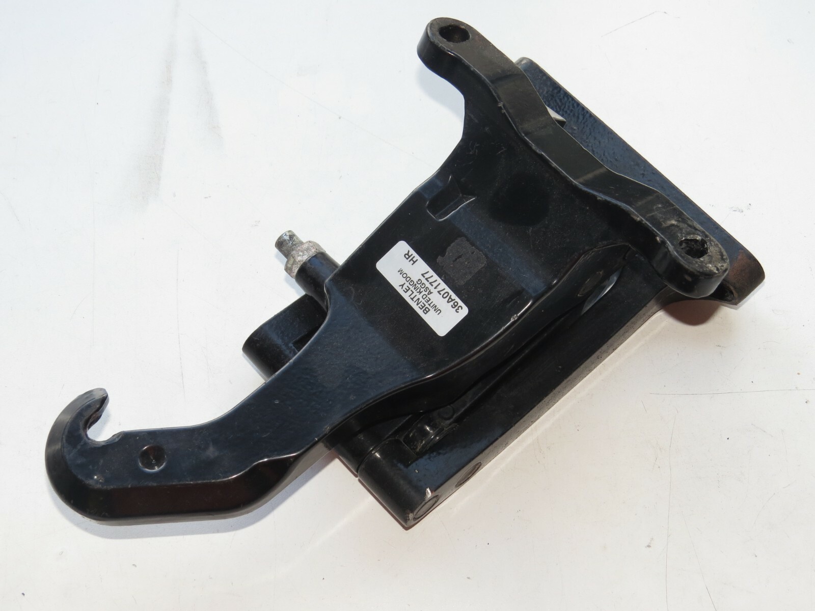 Bentley Bentayga 2017-2020 OEM Step Bracket Middle Left - Image 2