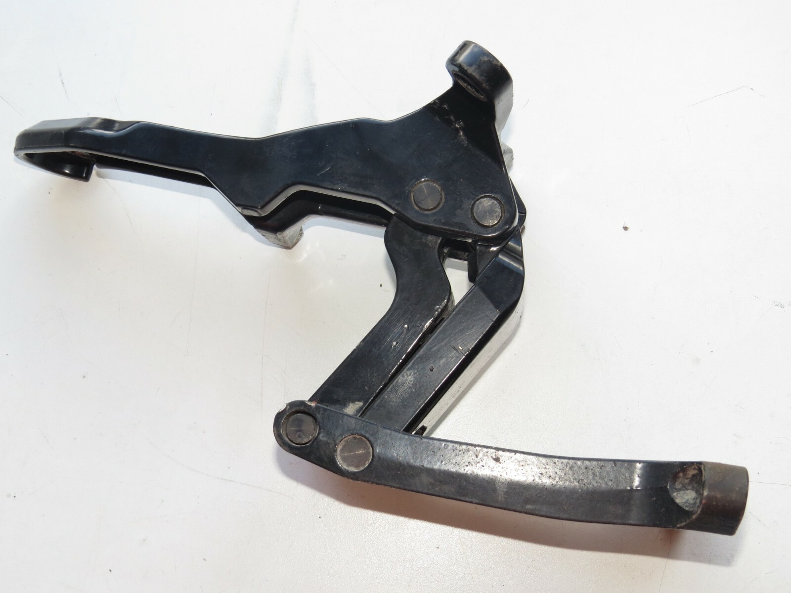 Bentley Bentayga 2017-2020 OEM Step Bracket Middle Left - Image 4