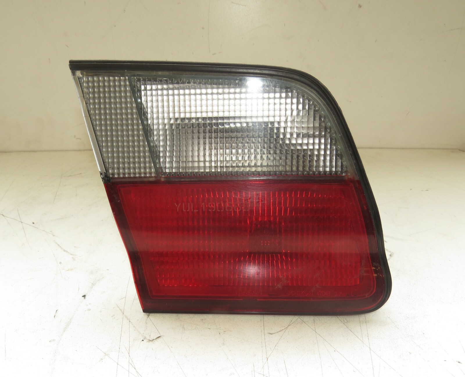 Nissan I30 Maxima 1995 1996 1997 OEM Tail Light Rear Left Inner - Image 2