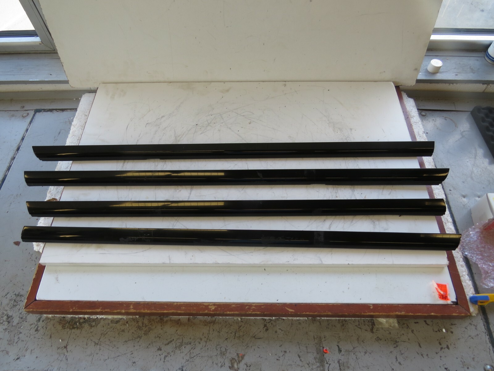 Mercedes-Benz CLA250 CLA45 AMG 2014-2019 OEM Door Belt Moldings – Image 3