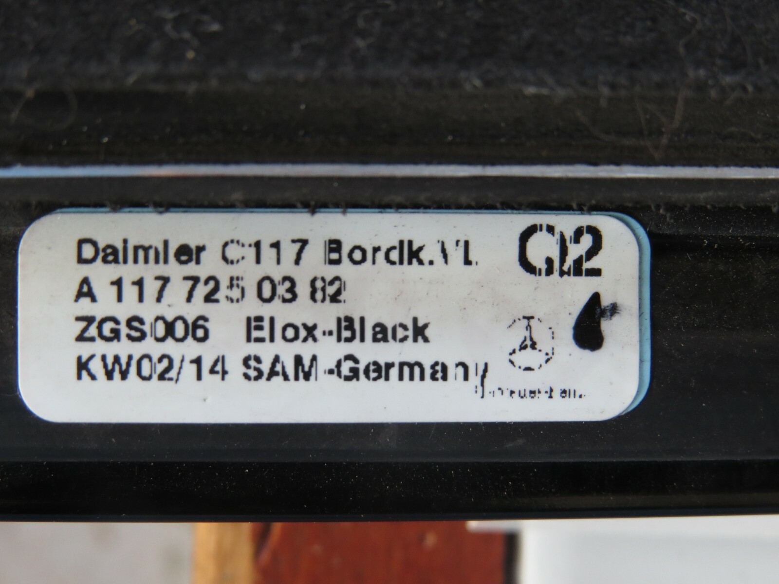 Mercedes-Benz CLA250 CLA45 AMG 2014-2019 OEM Door Belt Moldings – Image 11
