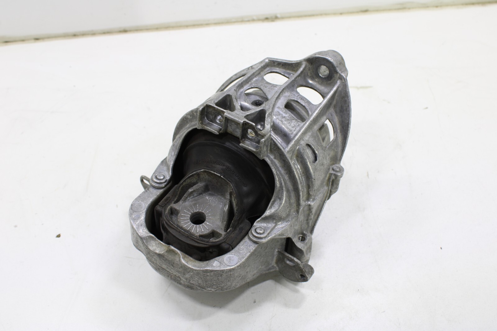 Audi Bentley 4.0L 2016-2022 OEM Engine Mount Front Left (Driver Side) - Image 13
