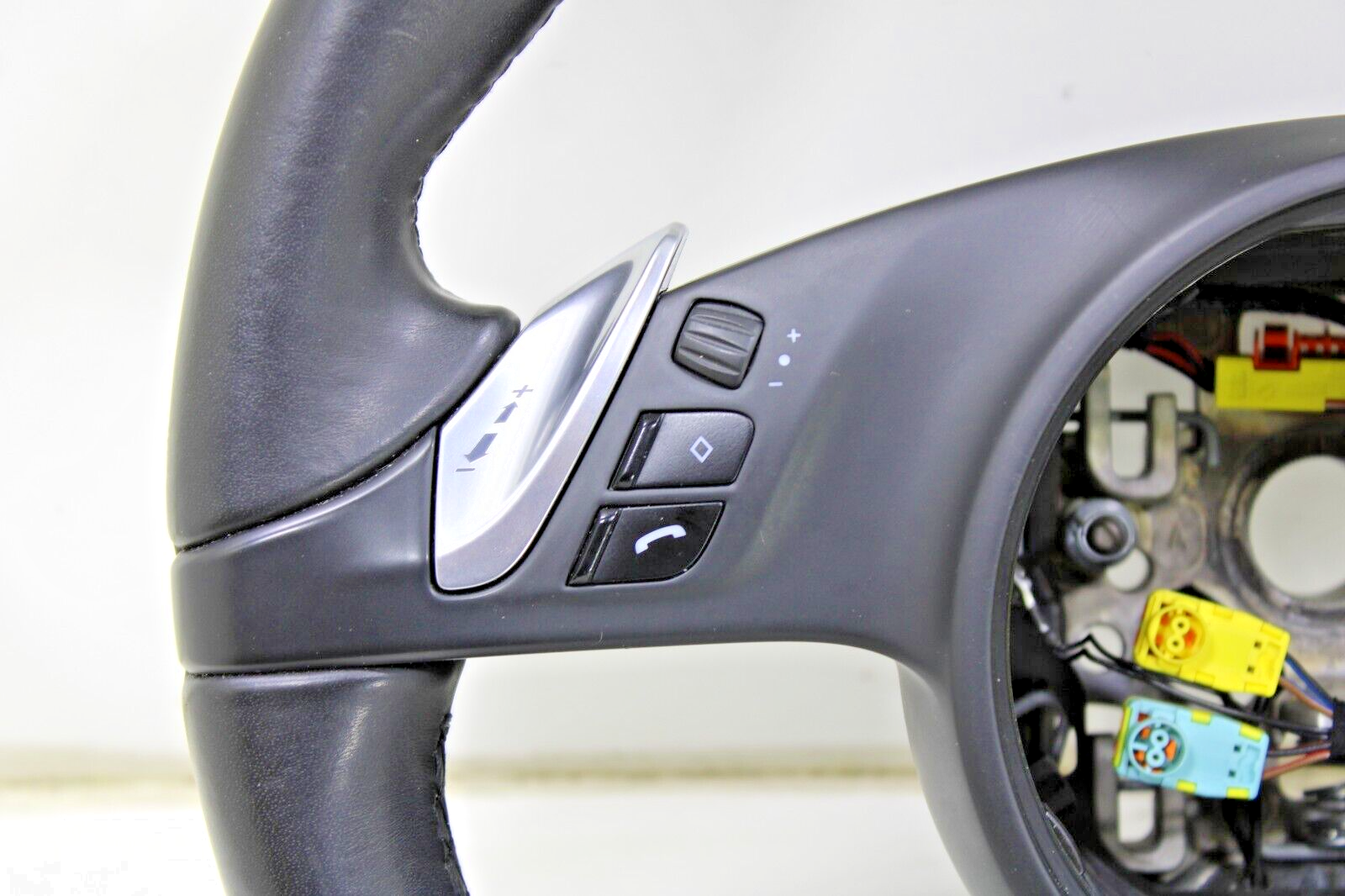 Porsche Cayenne 958 Panamera 970 2010-2016 OEM Steering Wheel – Image 5