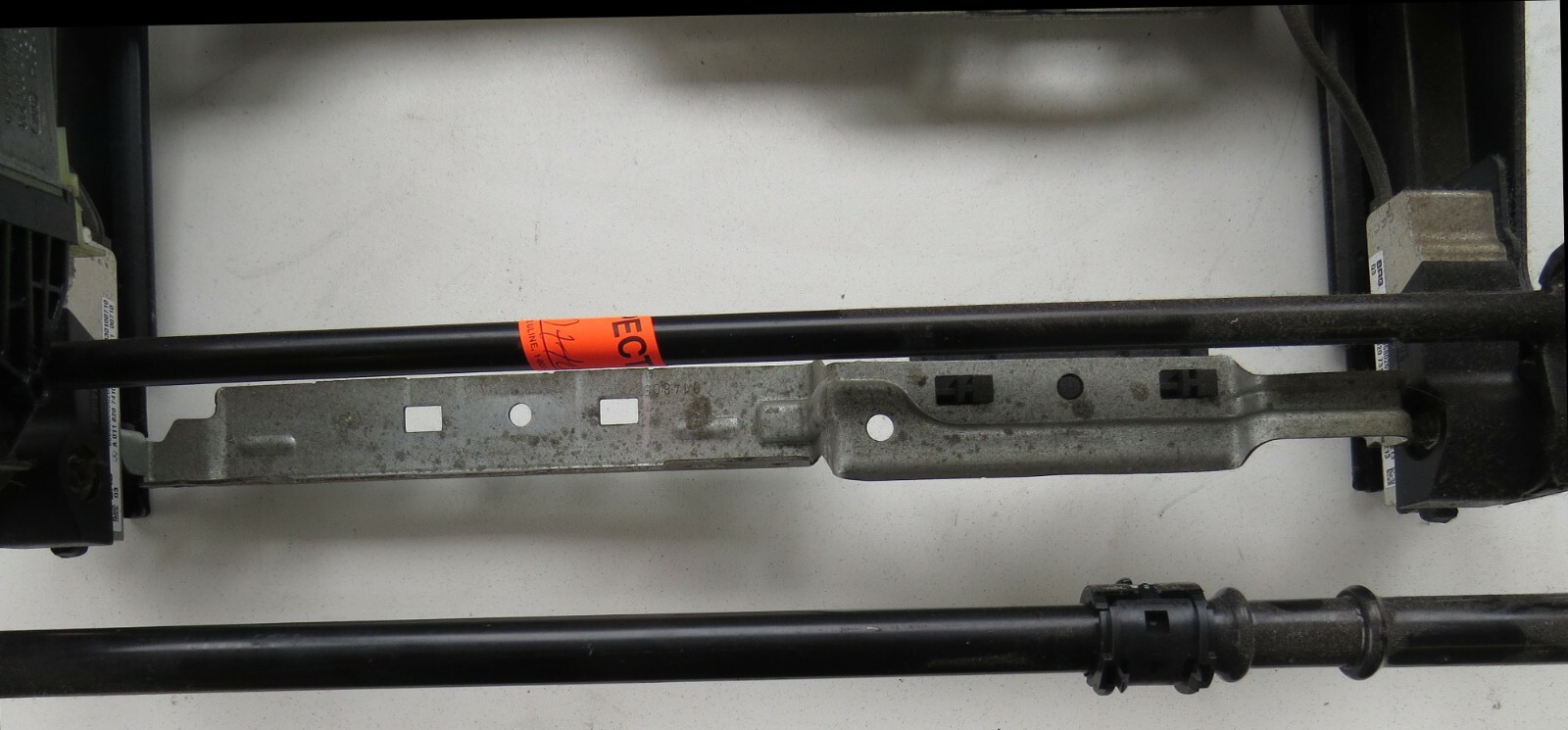 Mercedes ML320 ML350 ML500 ML550 2006-2009 2010 2011 OEM Seat Adjuster Right - Image 7