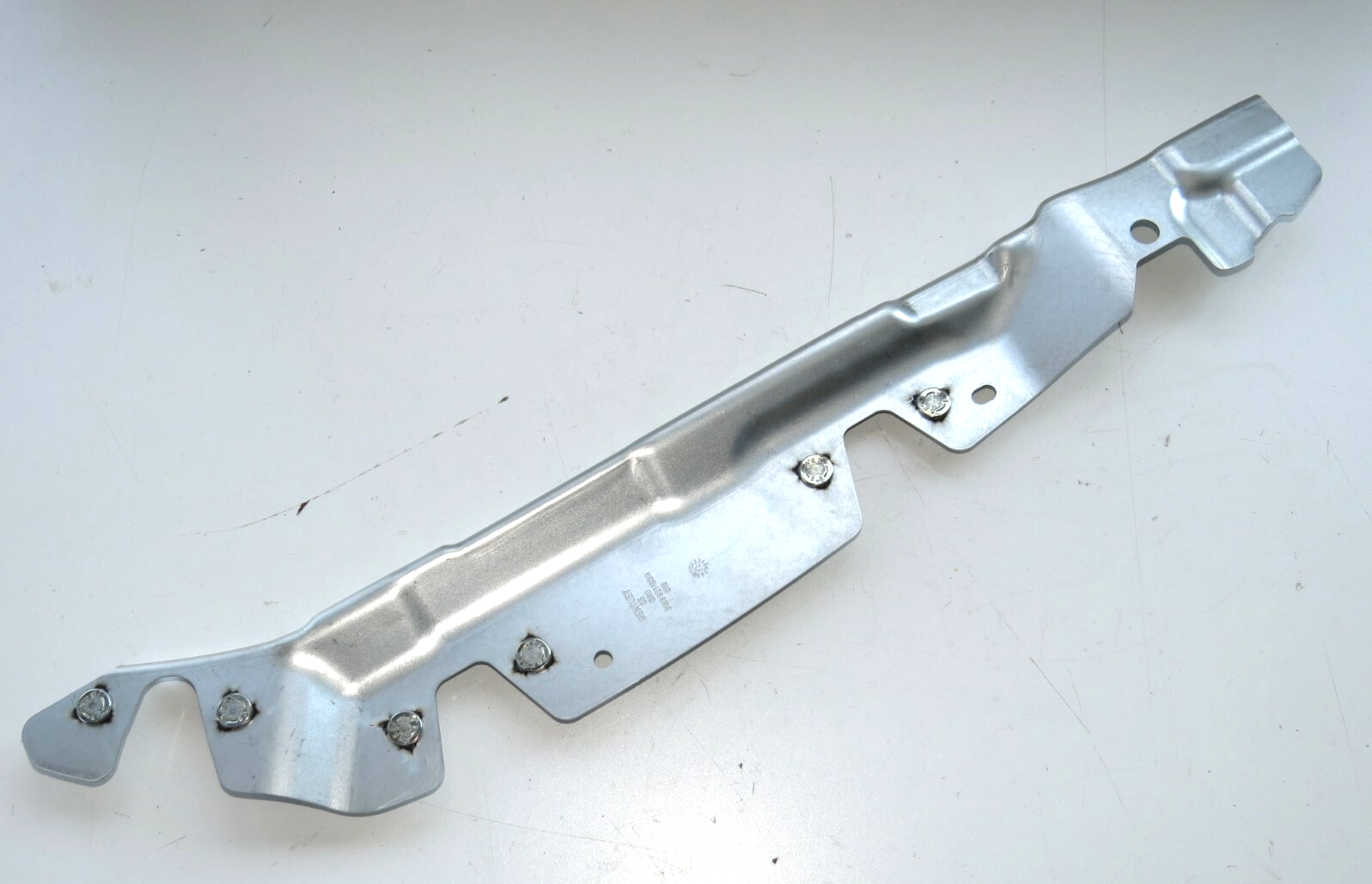 Bentley Continental 2011-2018 OEM NEW Fender Rip Plate Front Left (Driver Side) – Image 2