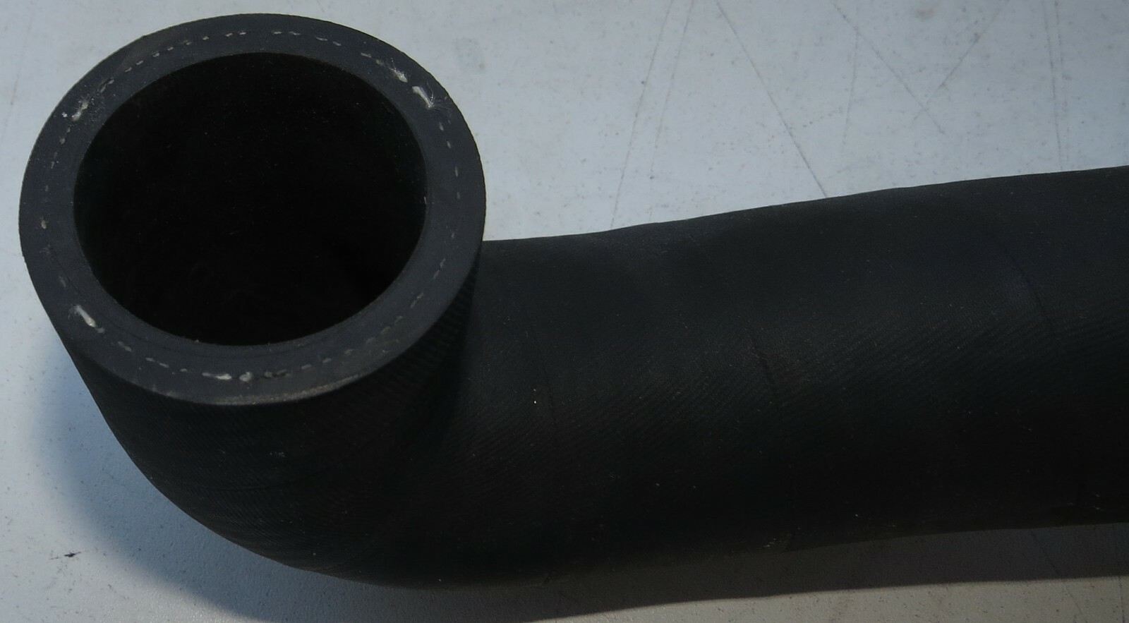 Aston Martin DB7 NEW OEM Top Coolant Radiator Hose 3280202 32-80202 – Image 4