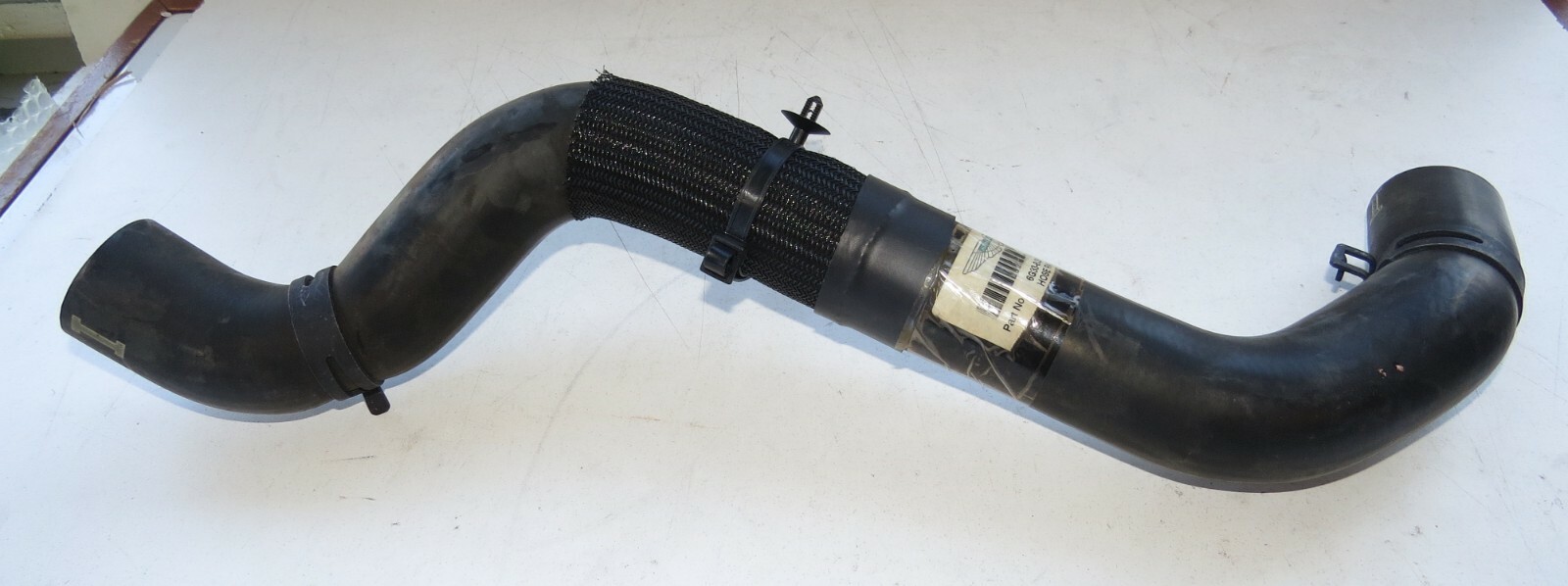 Aston Martin Vantage V8 NEW OEM Coolant Hose 6G338333AC 6G33-8333-AC - Image 2