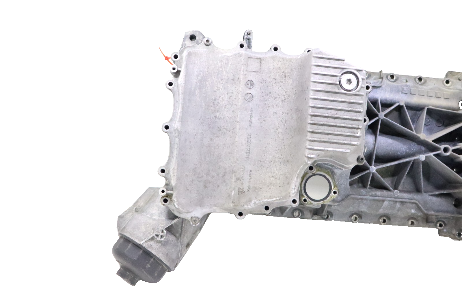 Porsche Cayenne 4.8L V8 2011-2018 OEM Engine Oil Pan Upper & Lower – Image 6