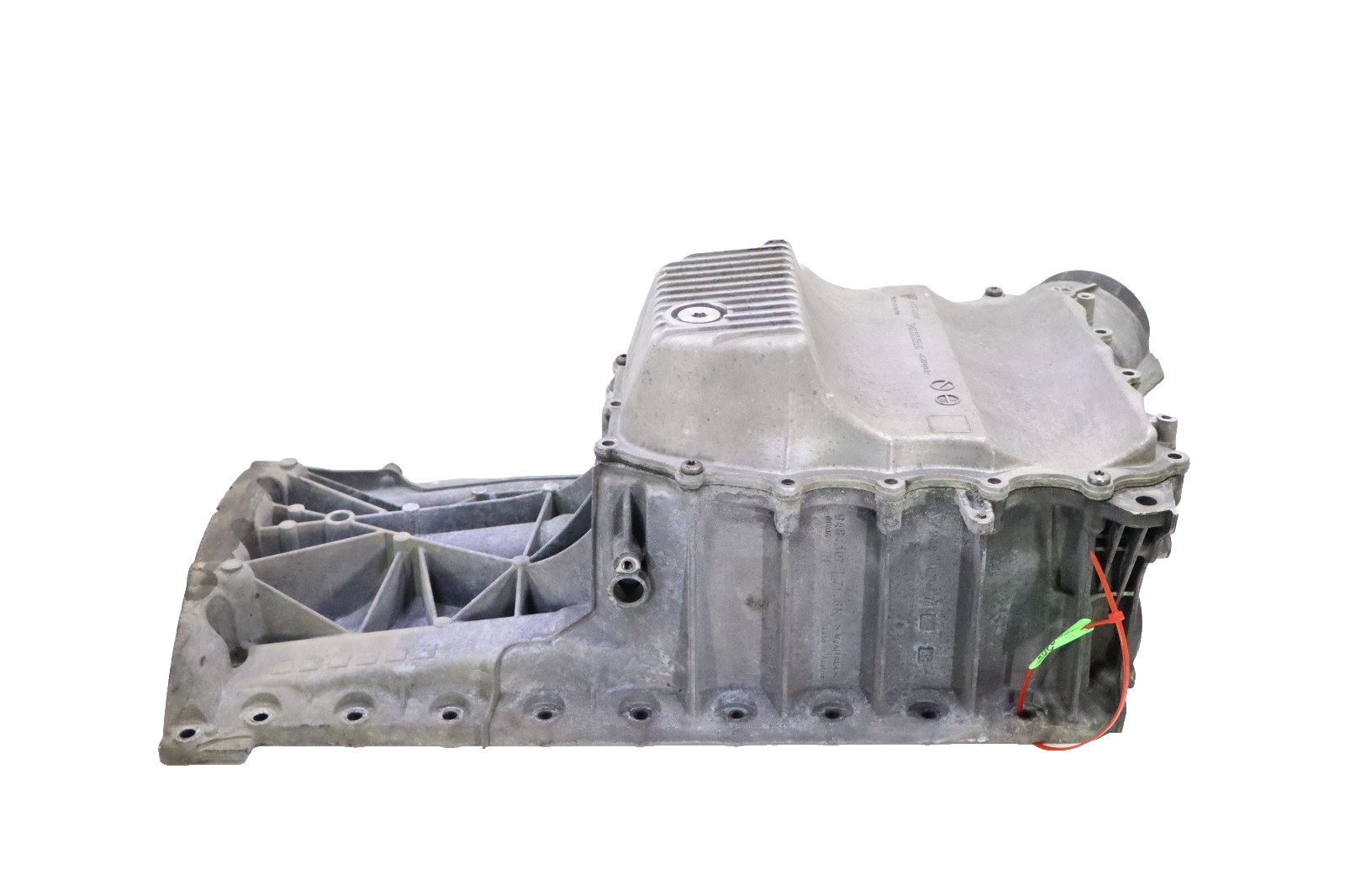 Porsche Cayenne 4.8L V8 2011-2018 OEM Engine Oil Pan Upper & Lower – Image 10