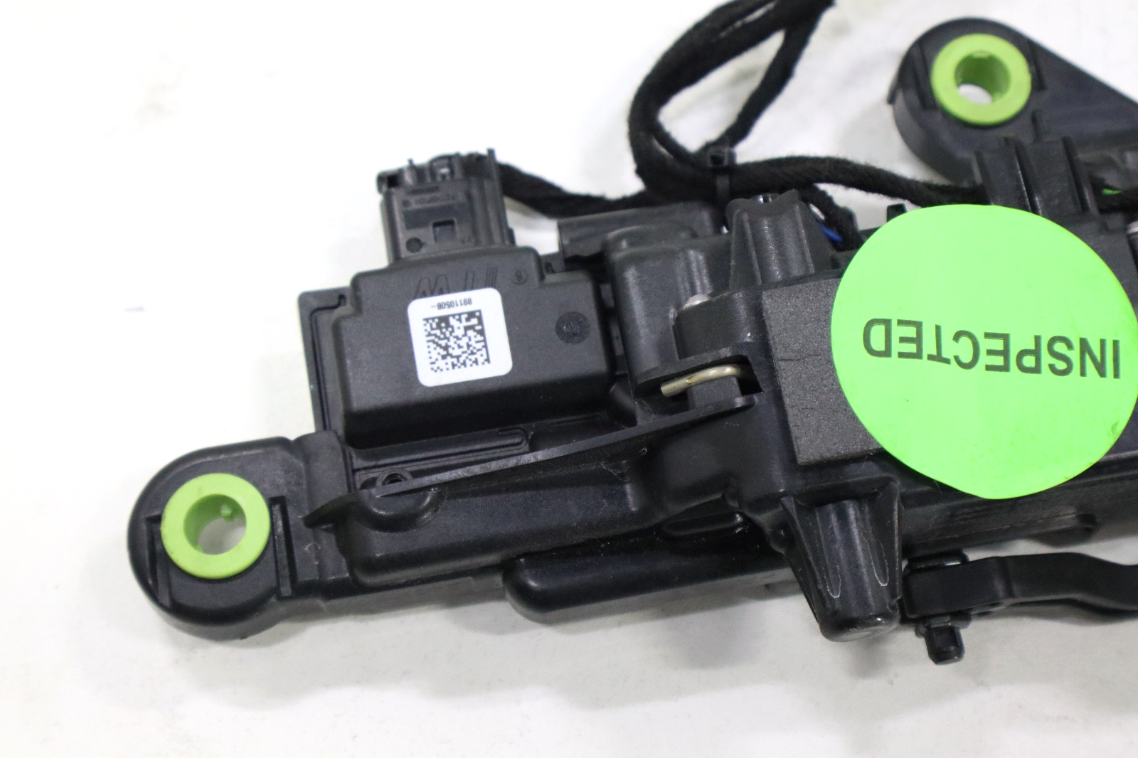 Land Rover Range Rover Velar L560 2018-2023 OEM Exterior Door Handle Front Right - Image 4