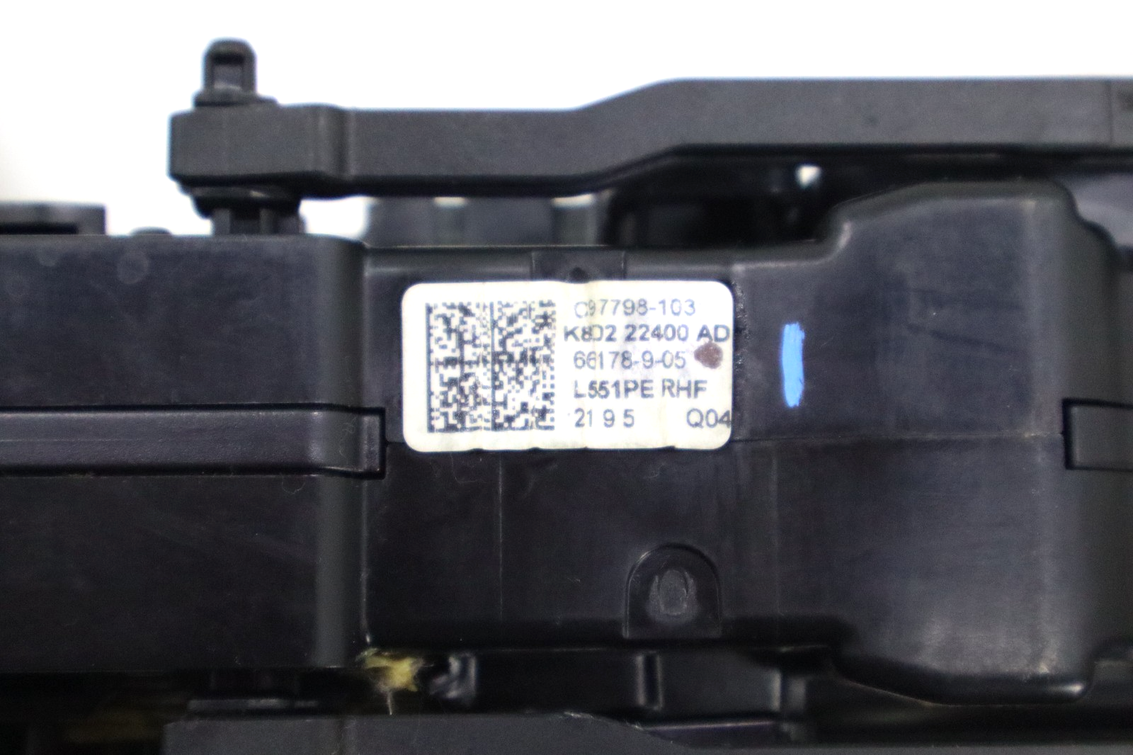 Land Rover Range Rover Velar L560 2018-2023 OEM Exterior Door Handle Front Right - Image 7