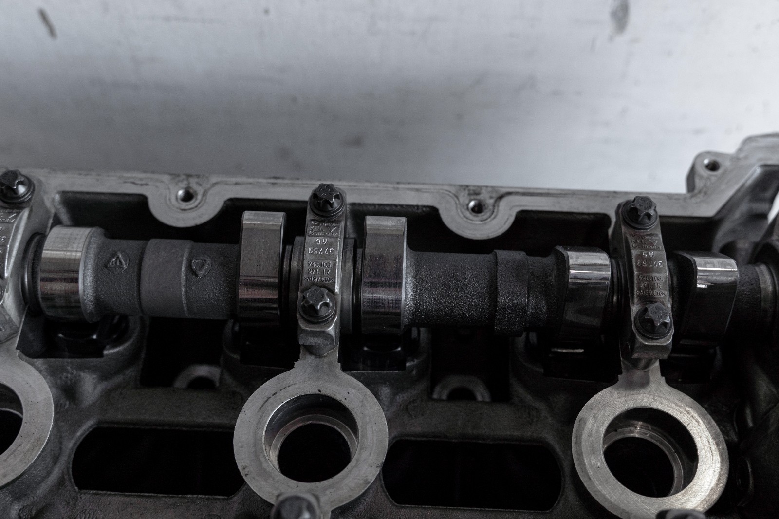 Porsche Cayenne Panamera Turbo S 4.8L V8 Left Cylinder head 5-8 OEM 2011-2018 – Image 7