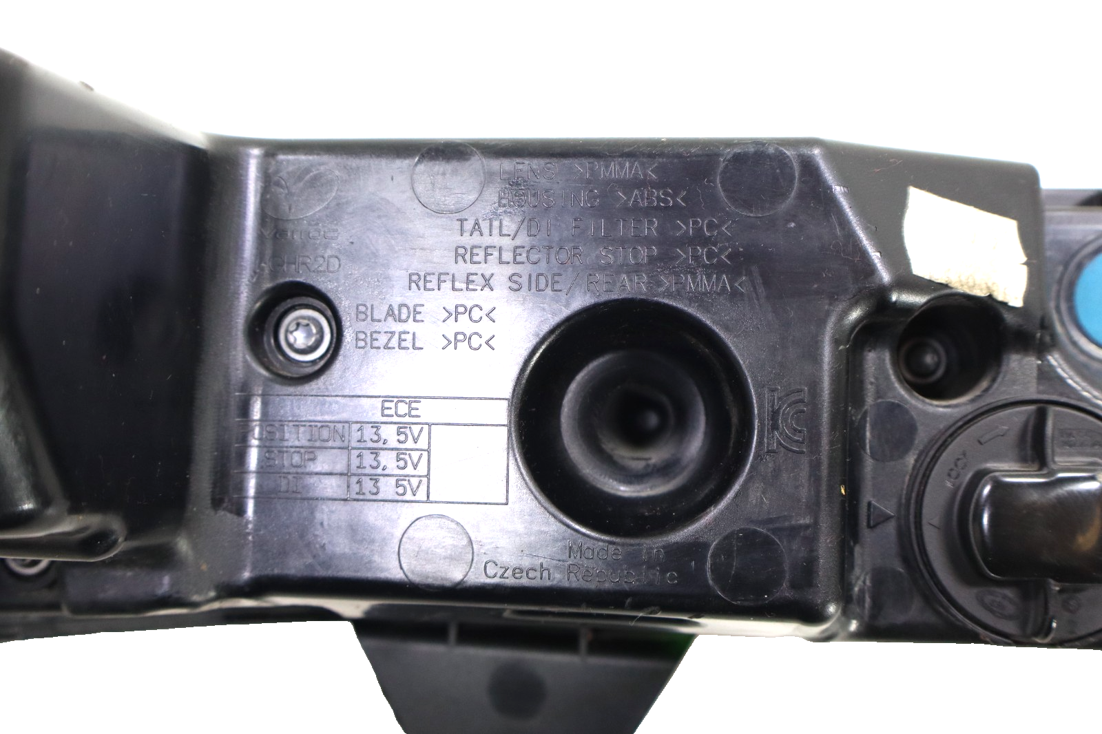 Jaguar F-Type X152 2021-2024 OEM Tail Light Assembly Rear Right - Image 9
