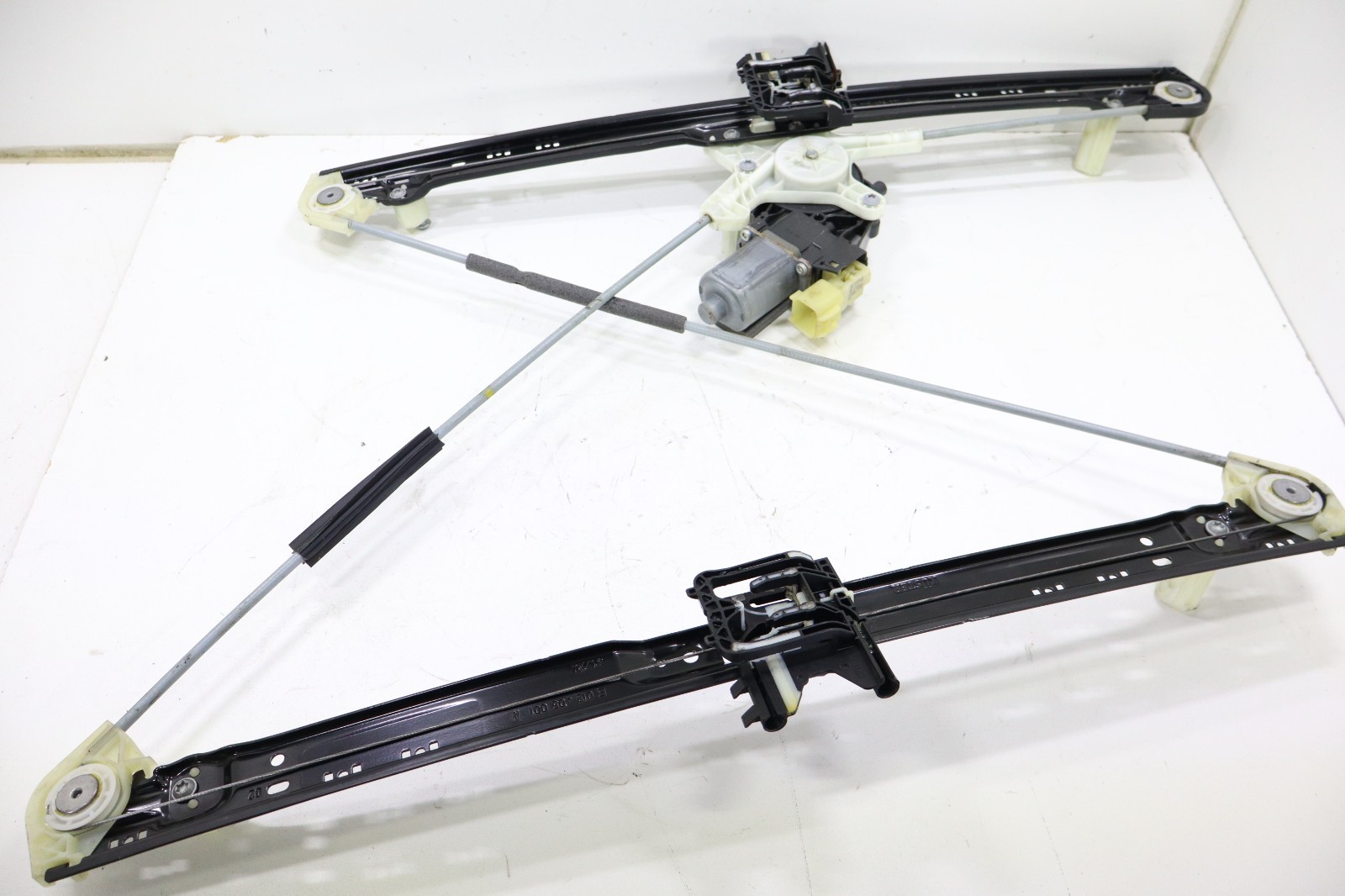 Land Rover Range Rover L405 2013-2024 OEM Window Regulator w/ Motor Front Right – Image 7