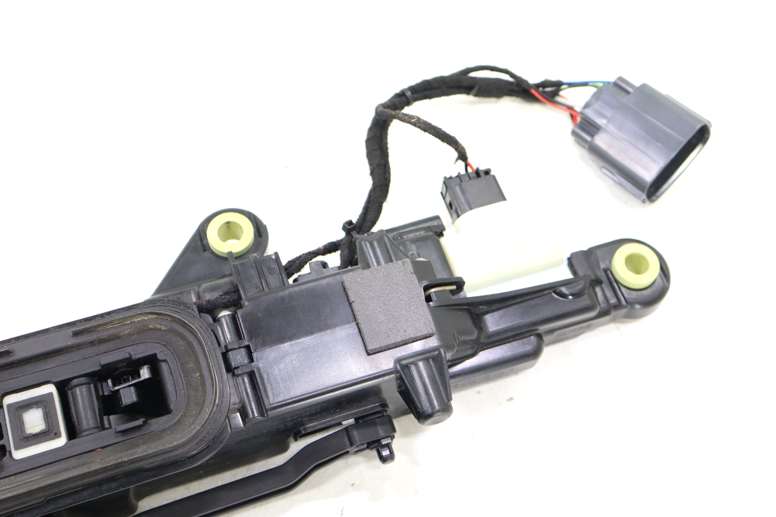 Jaguar I-Pace 2019-2023 OEM Exterior Door Handle Front Left - Image 12