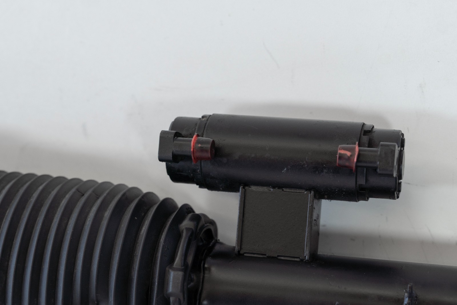 Rolls Royce Cullinan Rear Left Driver Air Spring Shock Absorber OEM 2019-2025 – Image 8