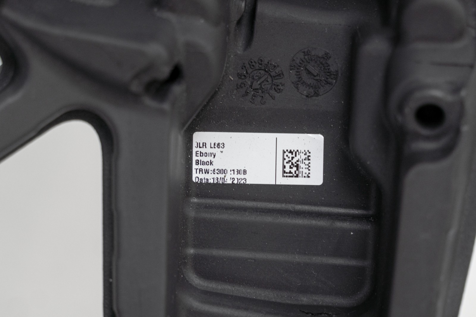 Land Rover Defender 90 110 130 Steering wheel OEM 2023-2026 Genuine Original - Image 9