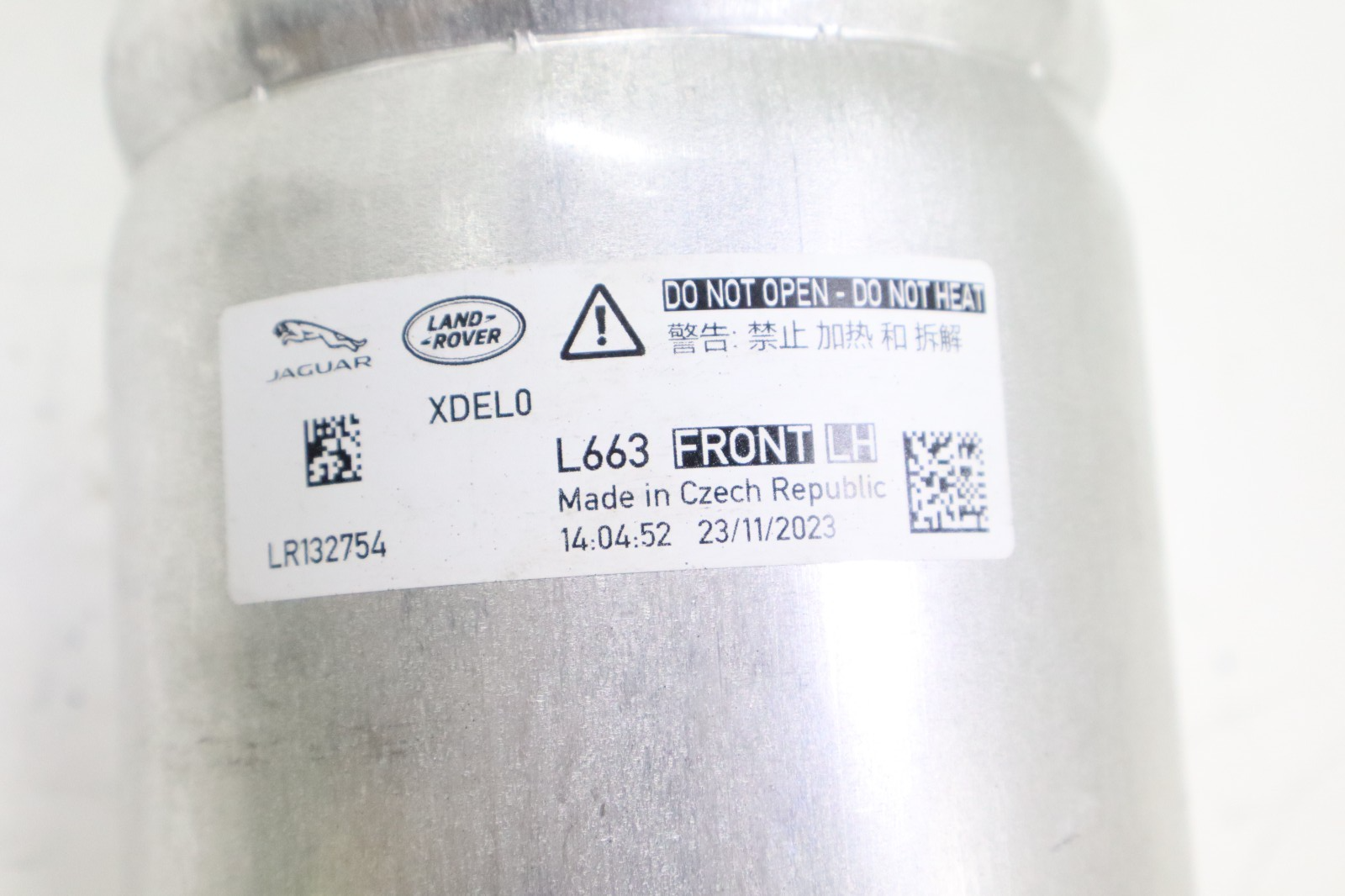 Land Rover Defender 110 L663 2020-2023 OEM Air Suspension Strut Shock Front Left – Image 3