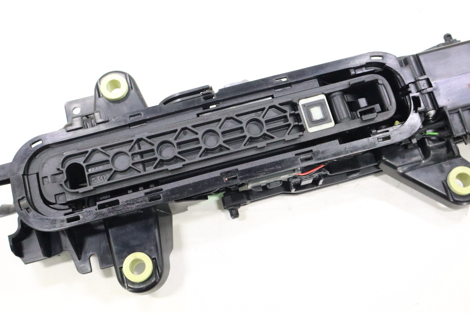 Jaguar I-Pace 2019-2023 OEM Exterior Door Handle Front Right