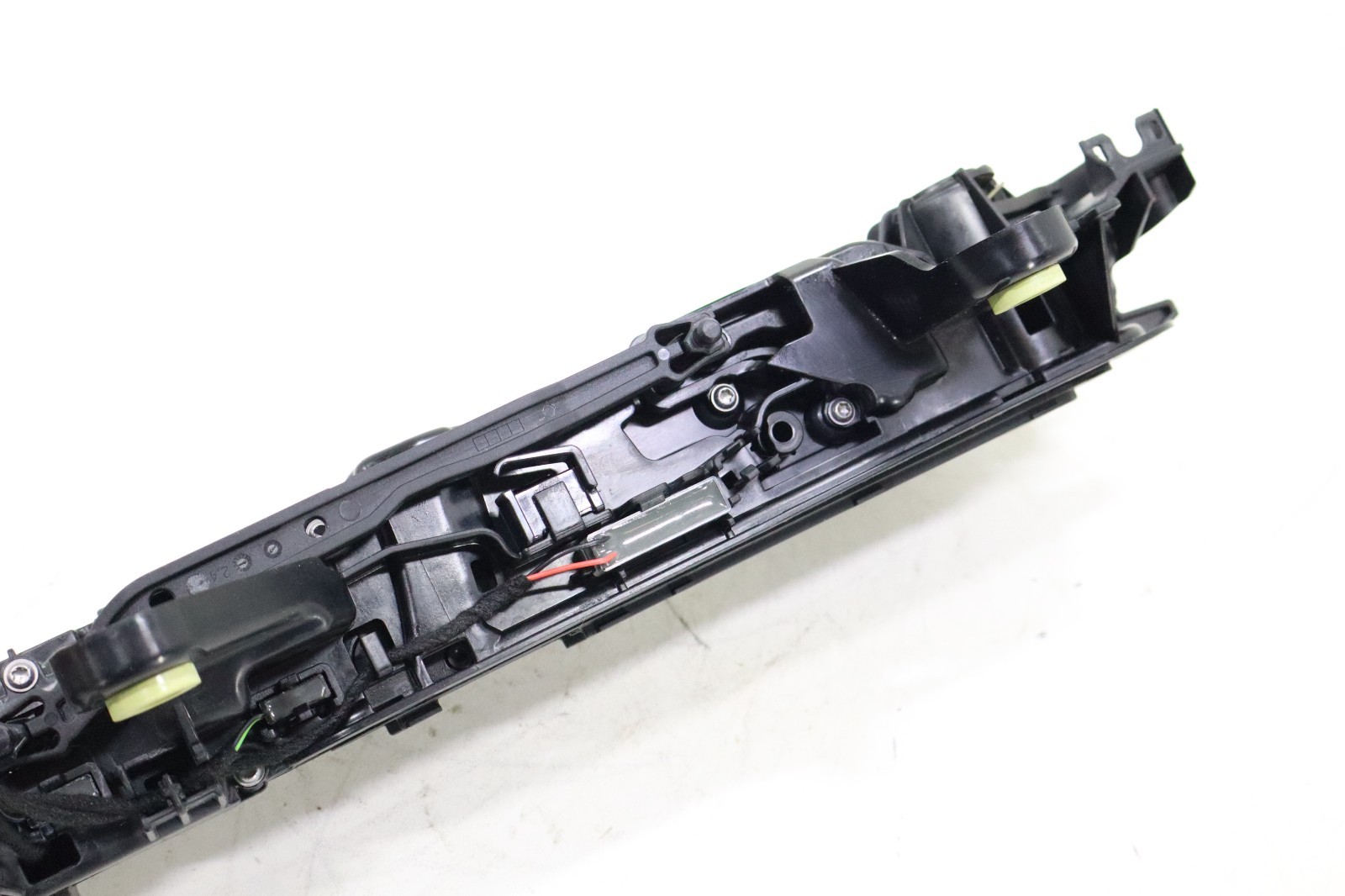 Jaguar I-Pace 2019-2023 OEM Exterior Door Handle Front Right - Image 8