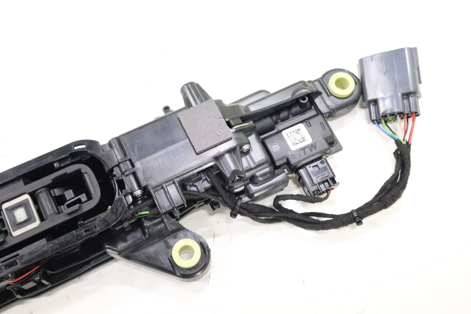 Jaguar I-Pace 2019-2023 OEM Exterior Door Handle Front Right - Image 10