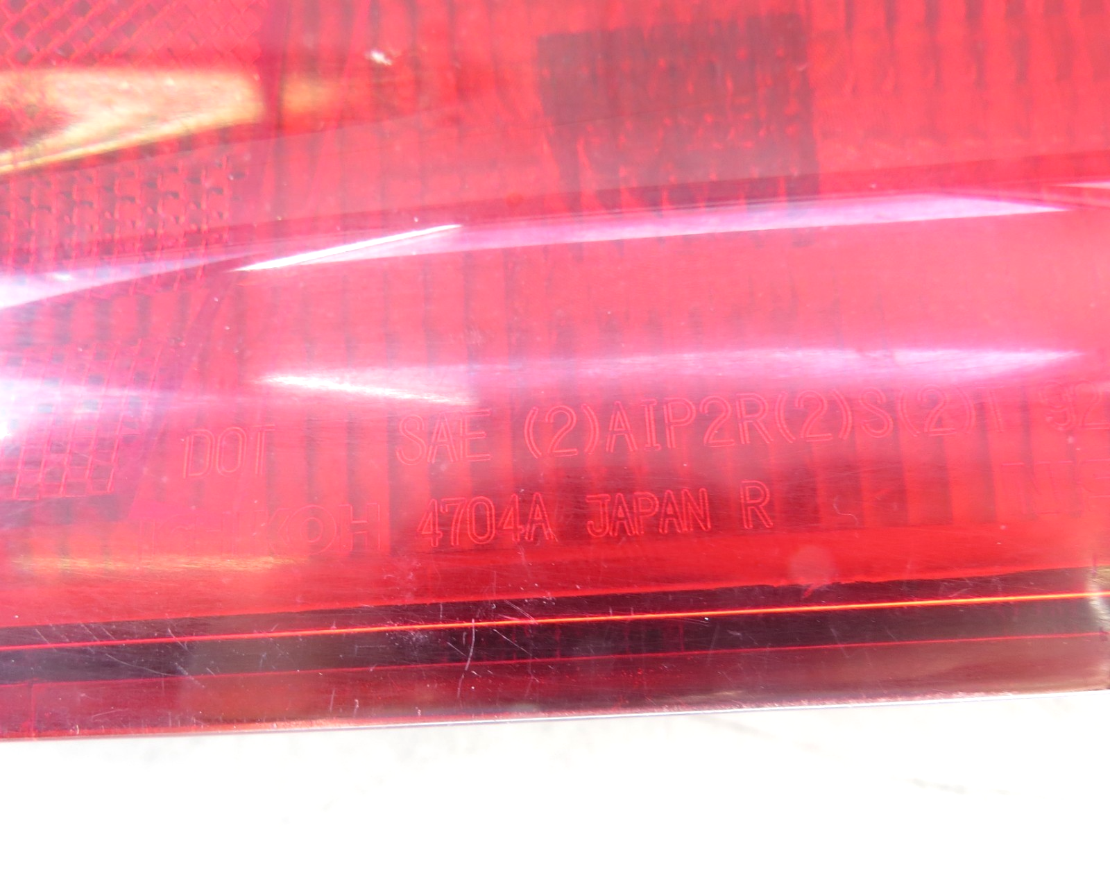 Nissan Maxima Infiniti I30 1995-1997 OEM Tail Light Rear Right Outer - Image 11