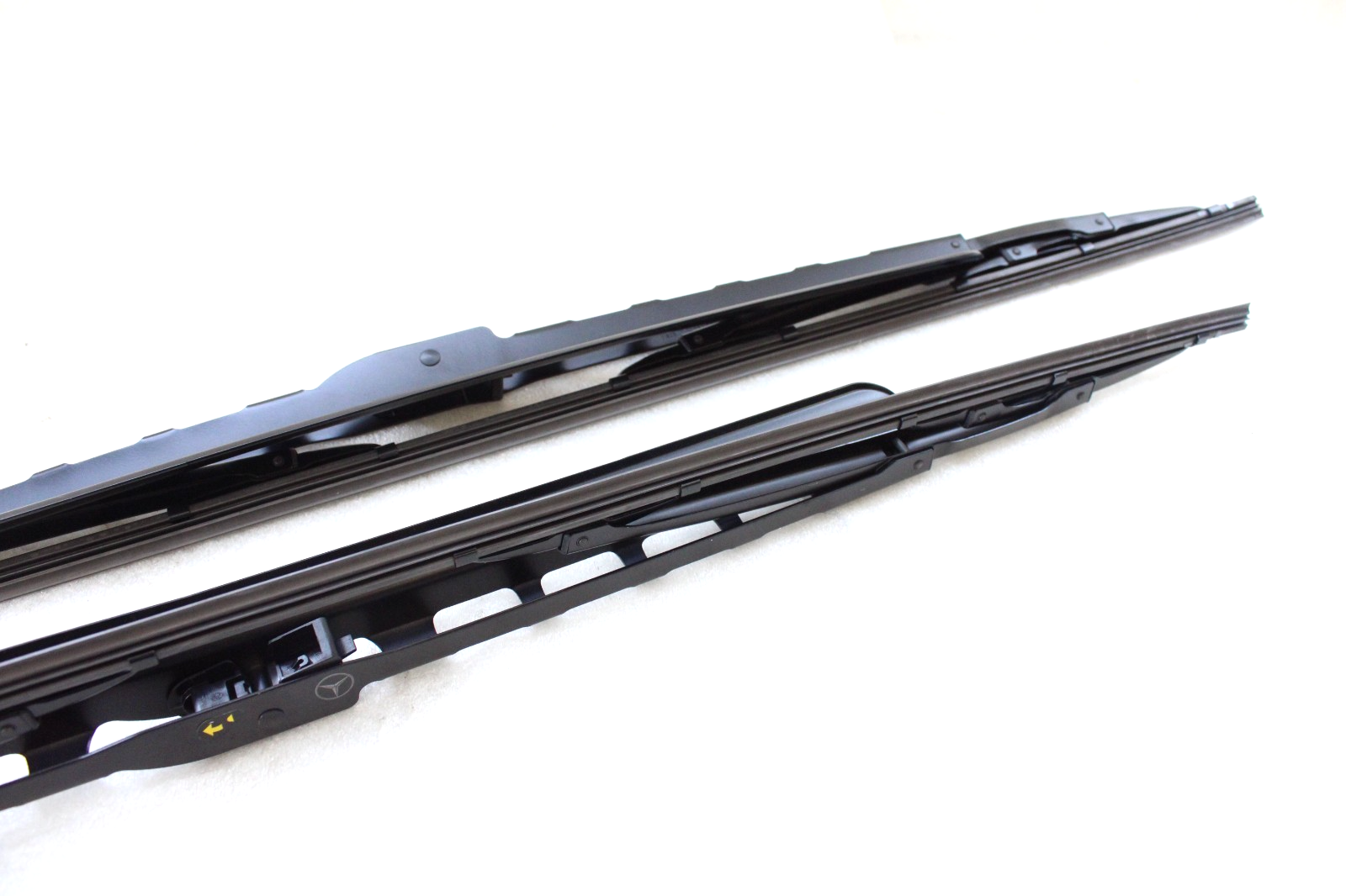 Mercedes S420 S430 S500 S600 S55 1998-2006 OEM NEW Windshield Wiper Blade Set – Image 12