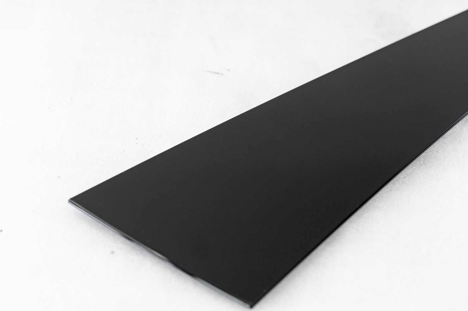 Mercedes SL400 SL550 SL63 SL65 Back Glass Reveal molding Rear Right OEM 13-2020 - Image 2