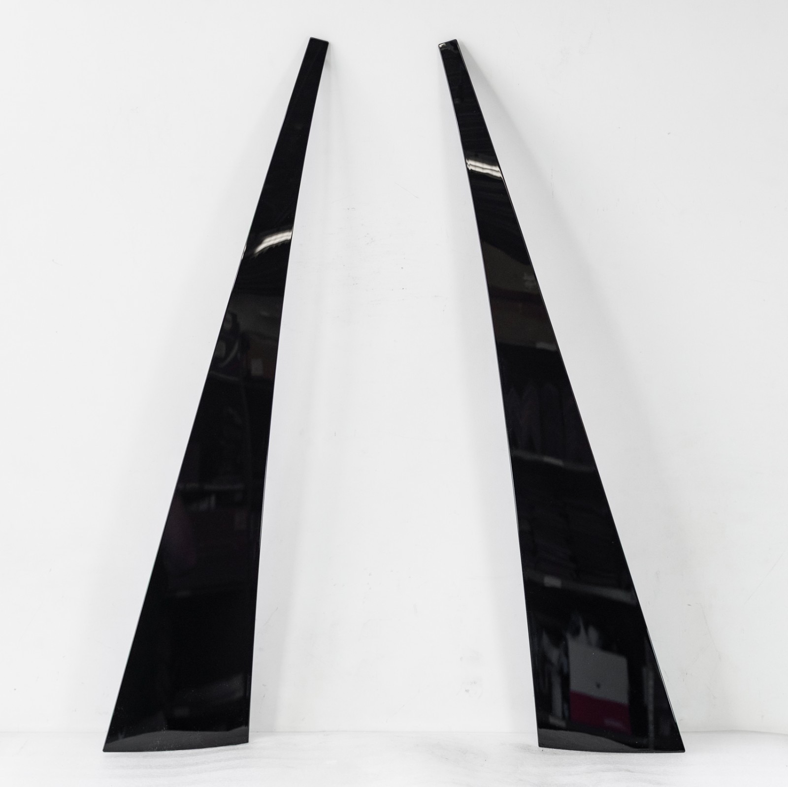Mercedes SL550 SL63 SL65 Rear Glass Reveal molding Left & Right OEM 2013-2020