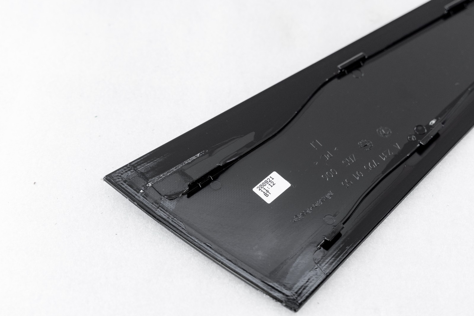 Mercedes SL550 SL63 SL65 Rear Glass Reveal molding Left & Right OEM 2013-2020 – Image 10