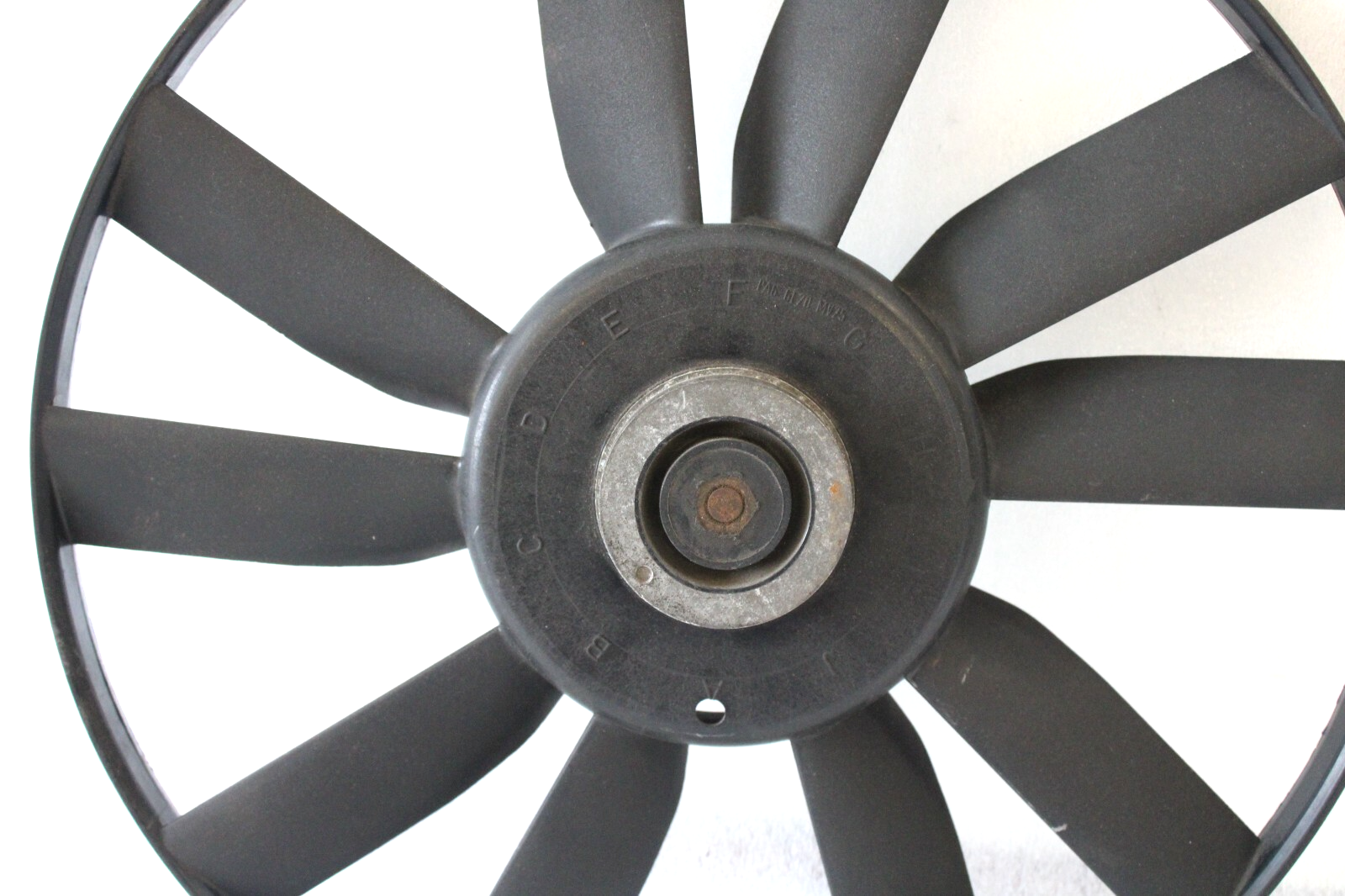 Volkswagen Cabrio Golf GTI Jetta Passat 1991-2002 OEM Engine Cooling Fan Blade – Image 3