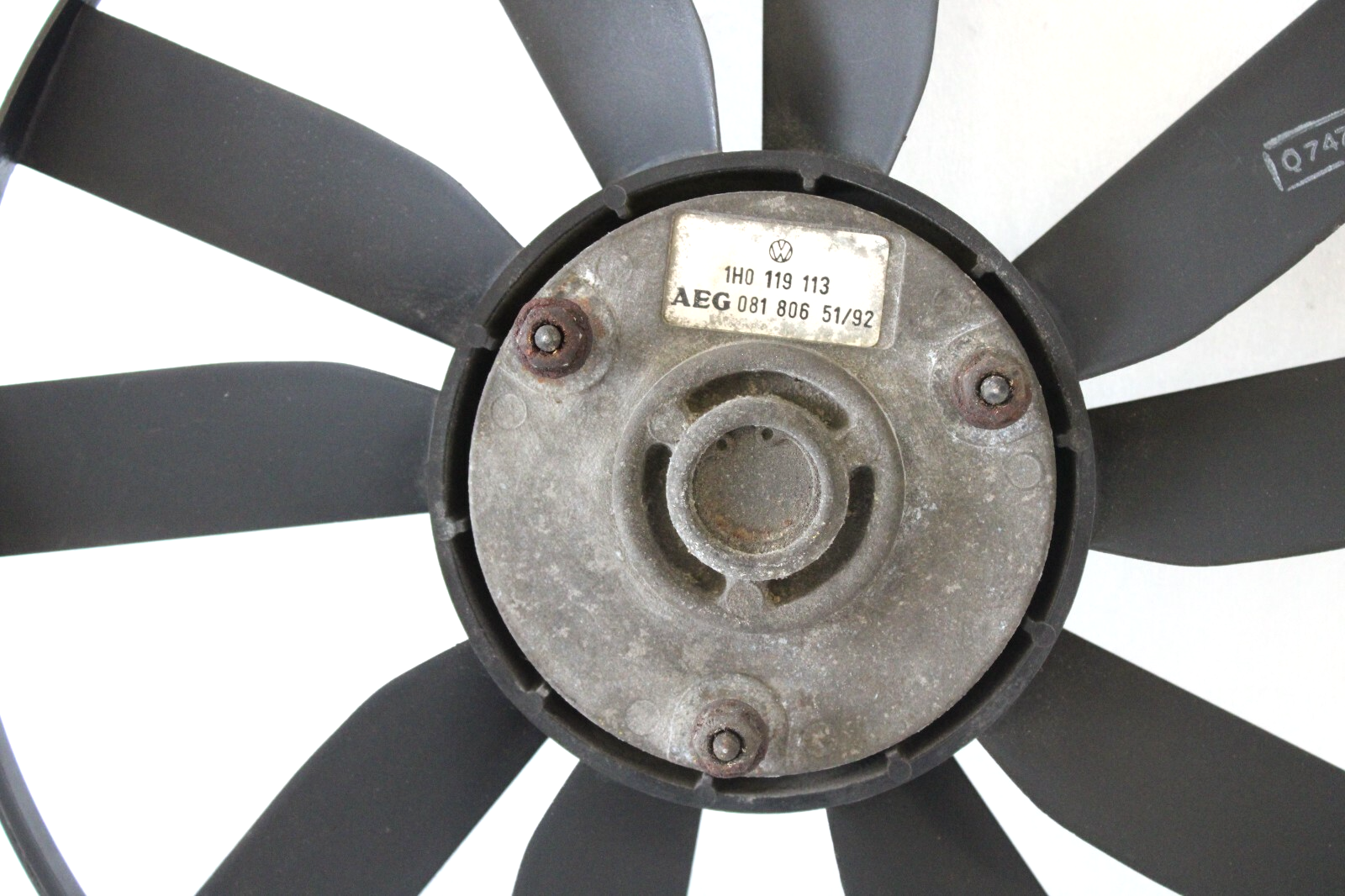 Volkswagen Cabrio Golf GTI Jetta Passat 1991-2002 OEM Engine Cooling Fan Blade – Image 5
