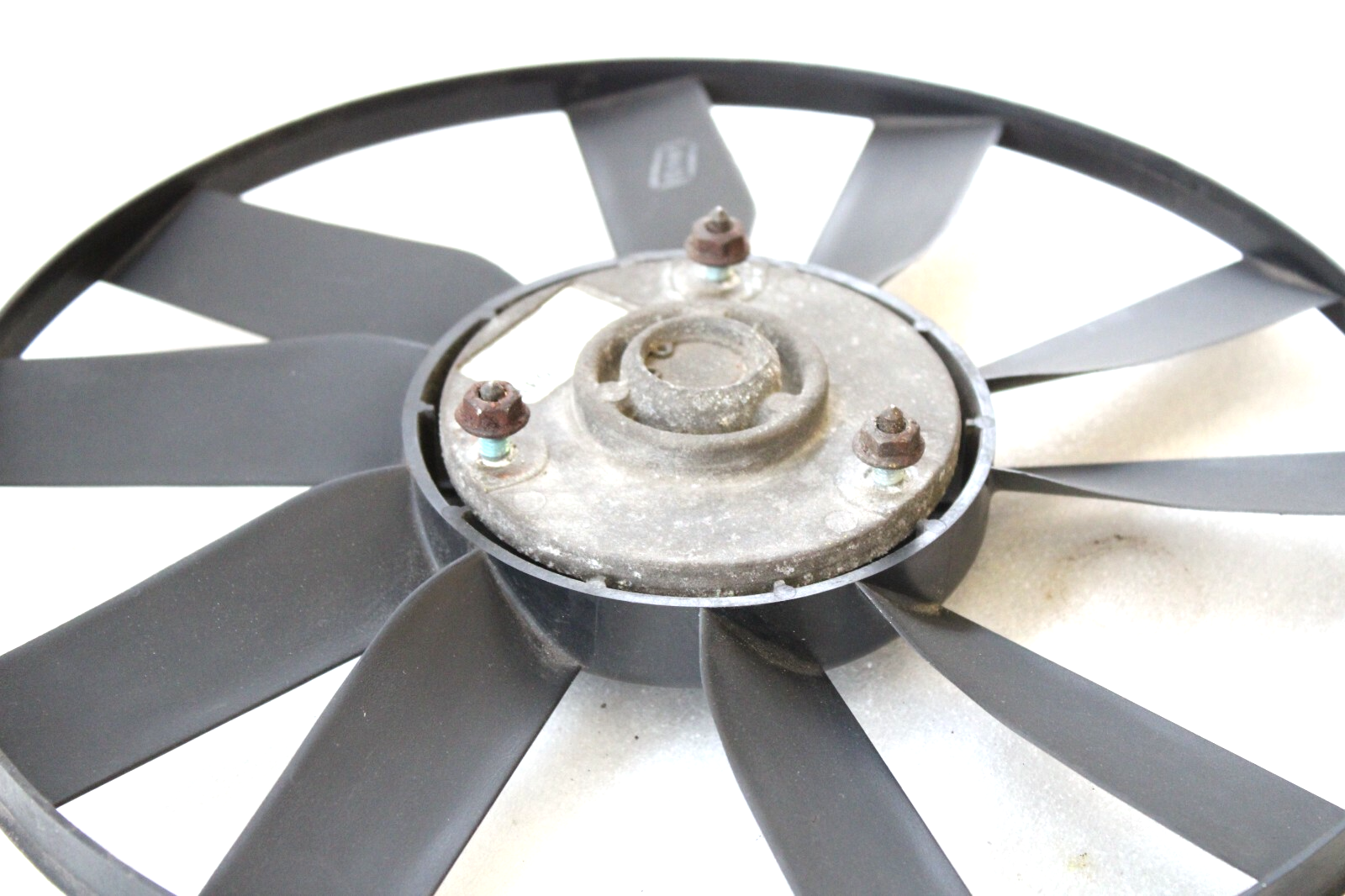 Volkswagen Cabrio Golf GTI Jetta Passat 1991-2002 OEM Engine Cooling Fan Blade – Image 8