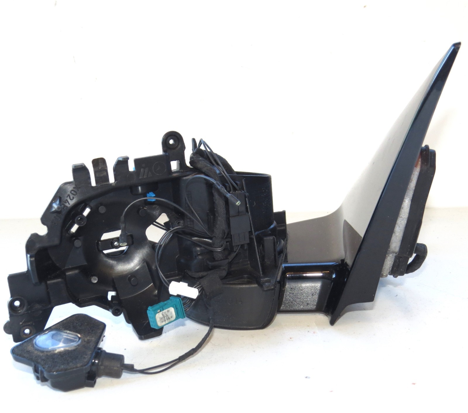 Mercedes E-Class 2006-2016 OEM Side View Mirror Frame Left (Driver Side) - Image 5