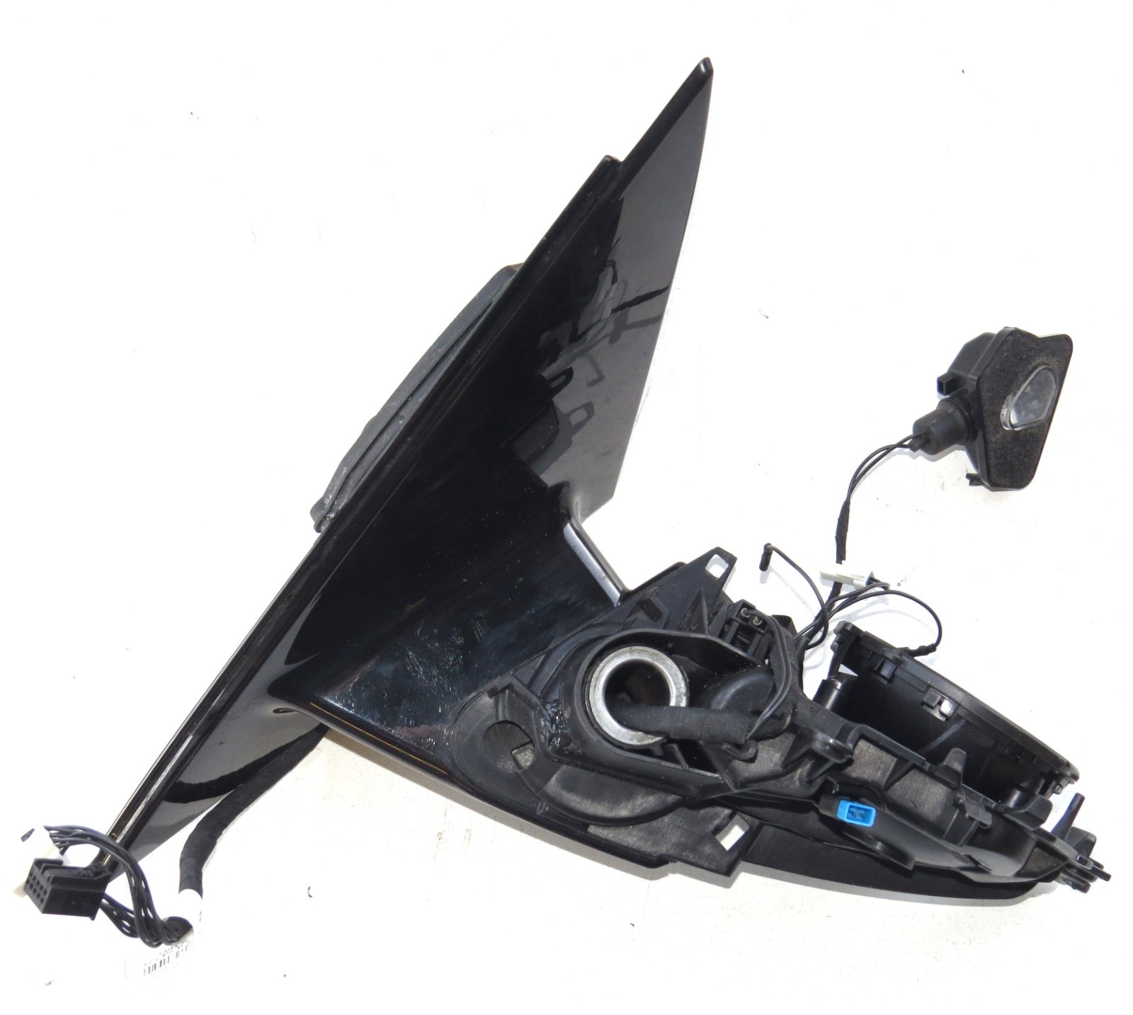 Mercedes E-Class 2006-2016 OEM Side View Mirror Frame Left (Driver Side) - Image 10