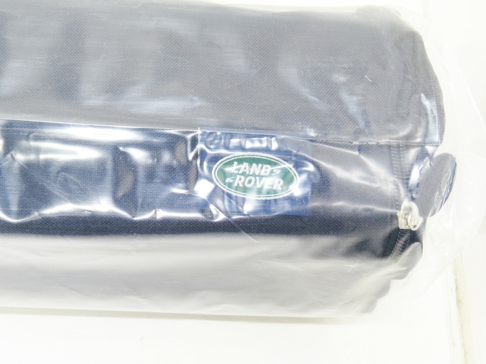 Land Rover 2016-2026 OEM NEW Second Row Protective Seat Cover - Image 4