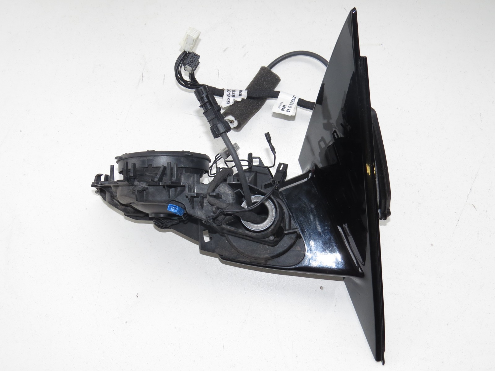 Mercedes E-Class 2006-2016 OEM Side View Mirror Frame Right (Passenger Side) - Image 2