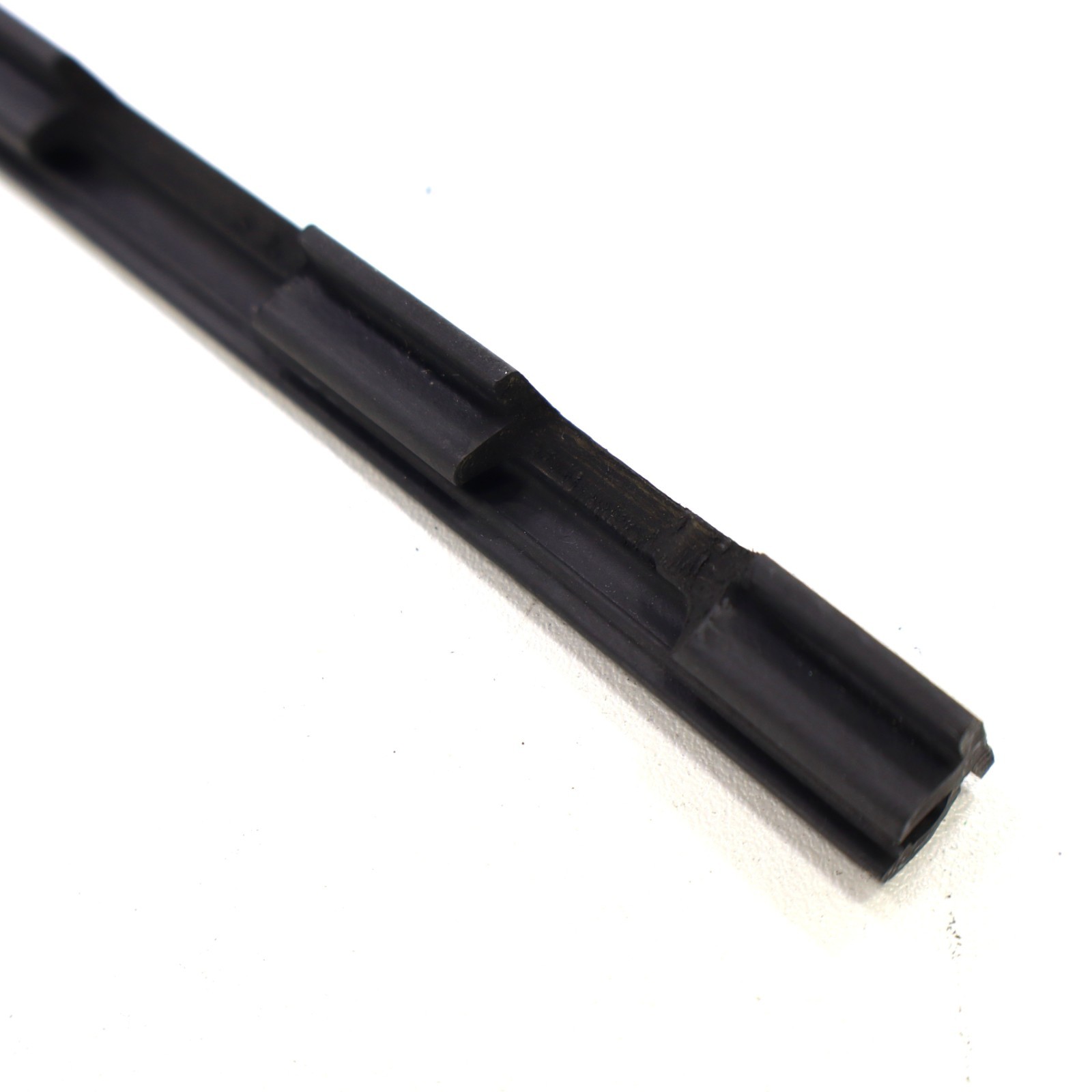 Rolls-Royce Phantom 2017-2023 OEM NEW Mount Fiber-Optic Conductor - Image 7