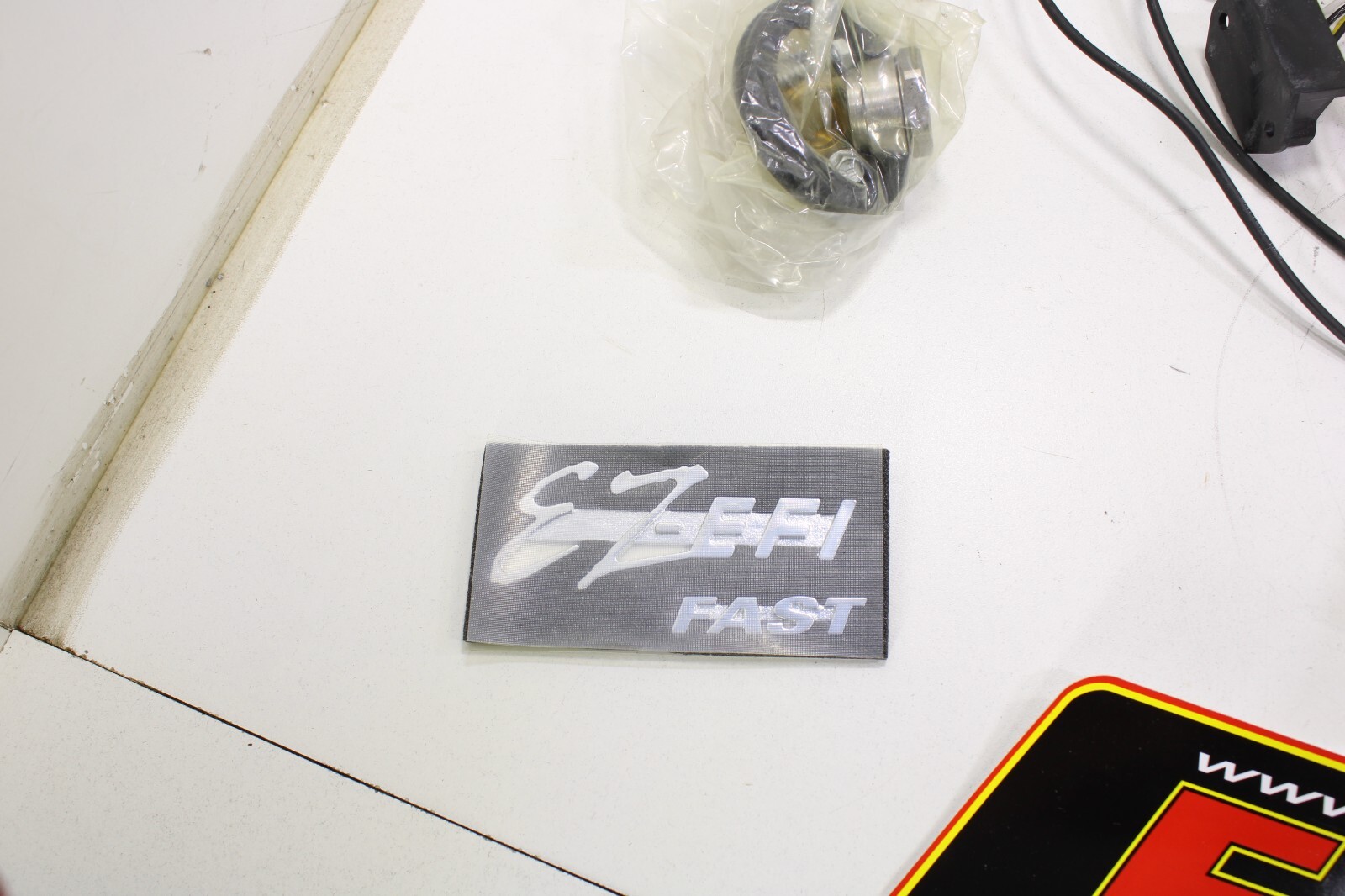 FAST EZ-EFI OEM Self Tuning Fuel Injection System Base Kit 30226-EZ - Image 3
