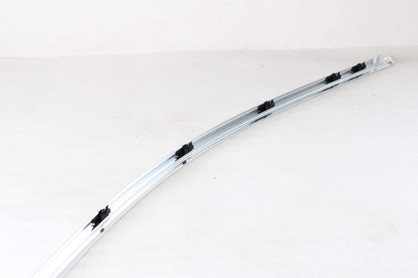 Jaguar F-Pace X761 2017-2023 OEM NEW Door Reveal Molding Front Right Chrome - Image 10