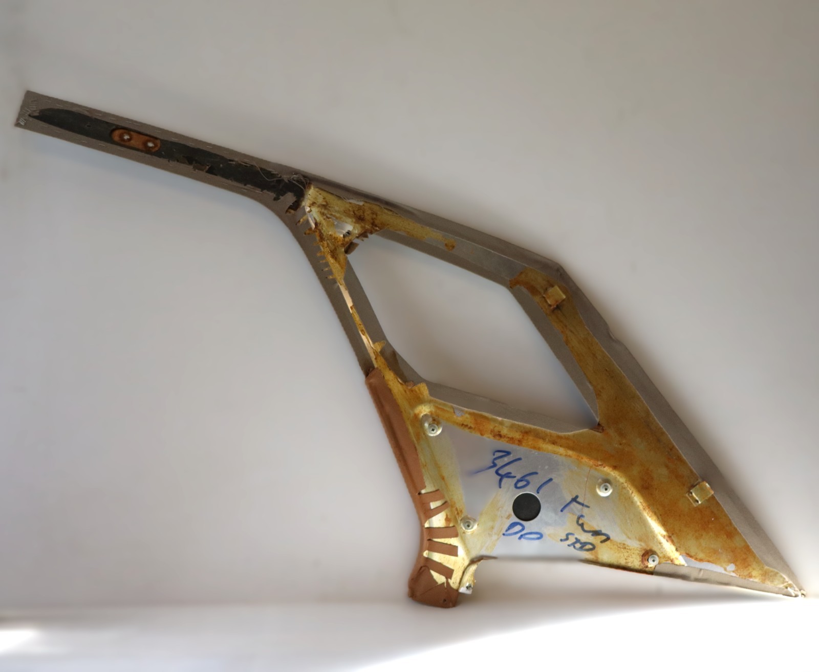 Bentley Rolls-Royce 1985-1989 OEM Quarter Panel Trim Rear Left (Driver Side) - Image 8