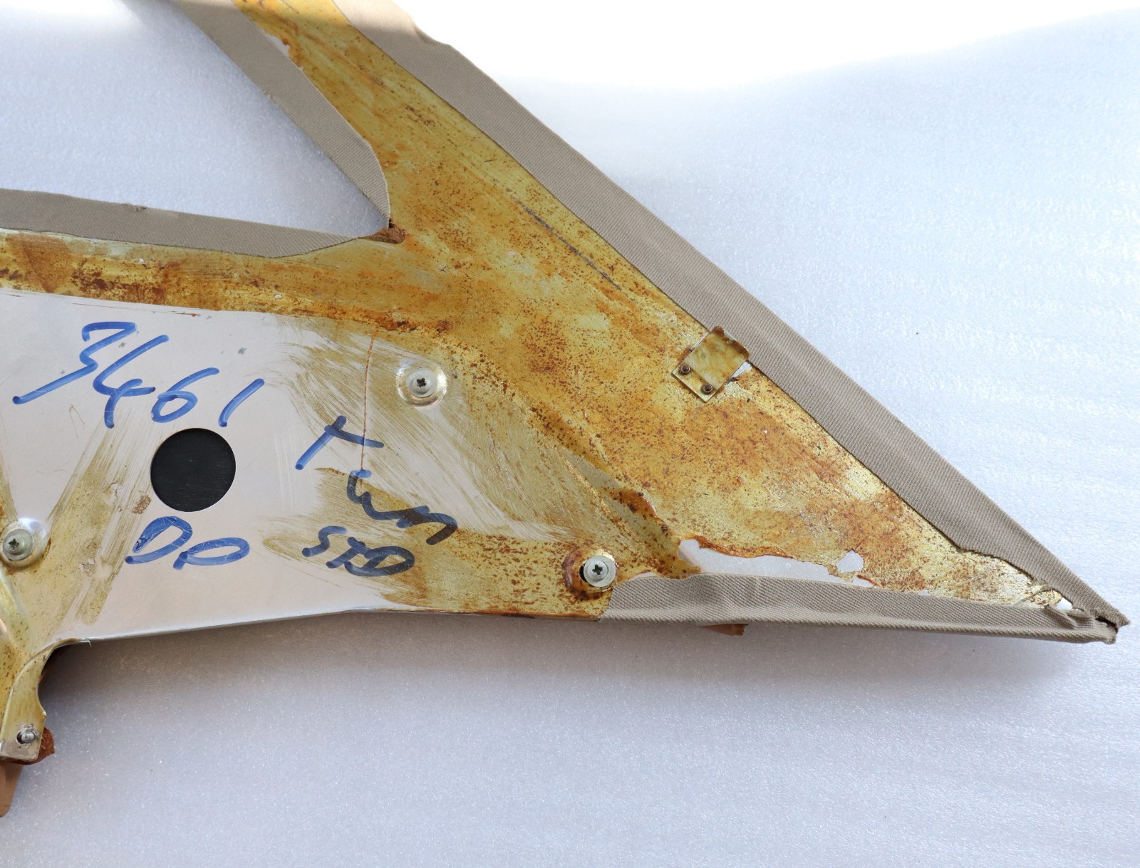 Bentley Rolls-Royce 1985-1989 OEM Quarter Panel Trim Rear Left (Driver Side) - Image 9